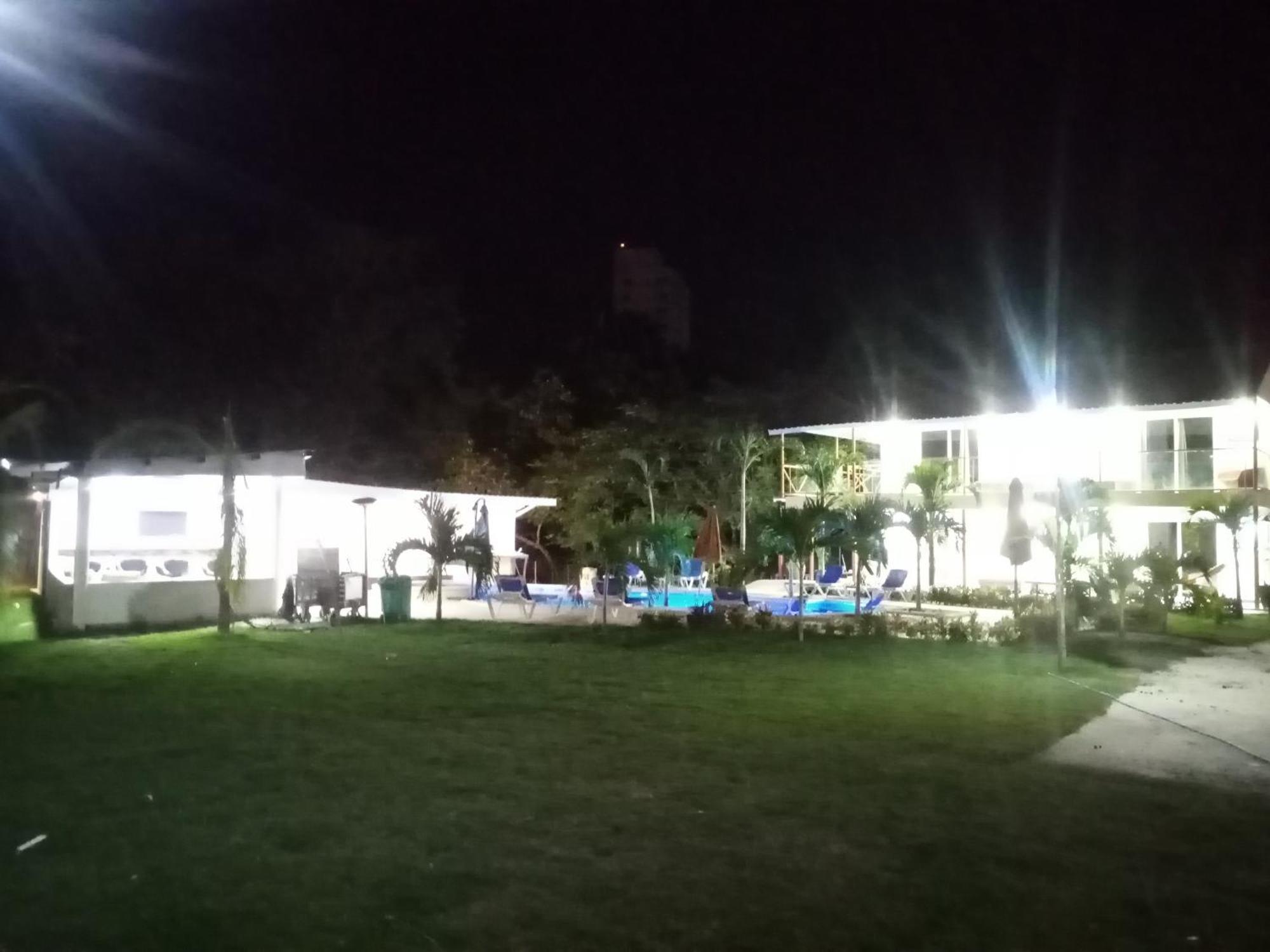Malibu Dreams Village 新戈尔戈纳 外观 照片